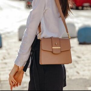 Carlyn brand crossbody shoulder bag